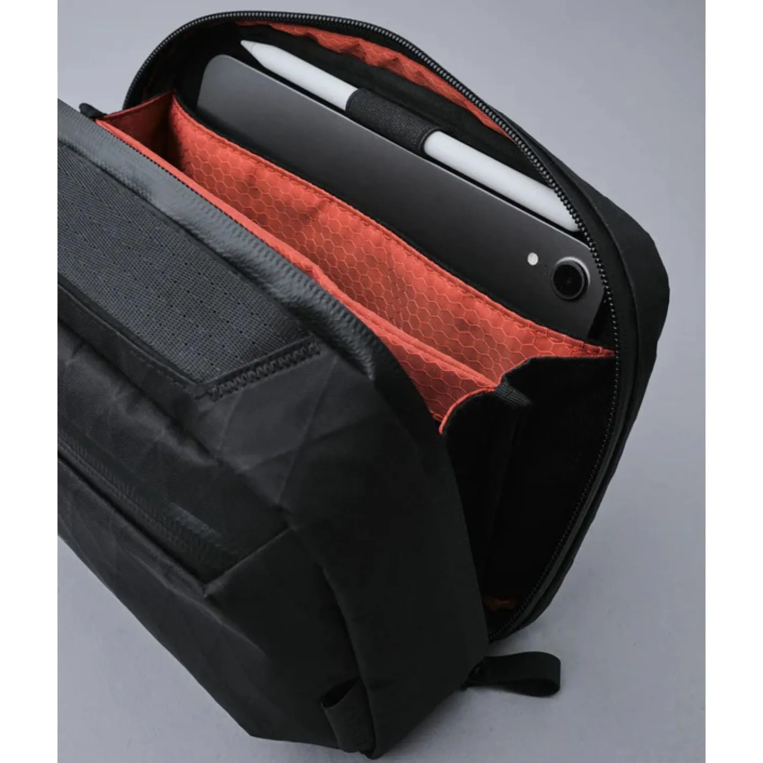 ALPAKA Elements Tech Case Sling Max