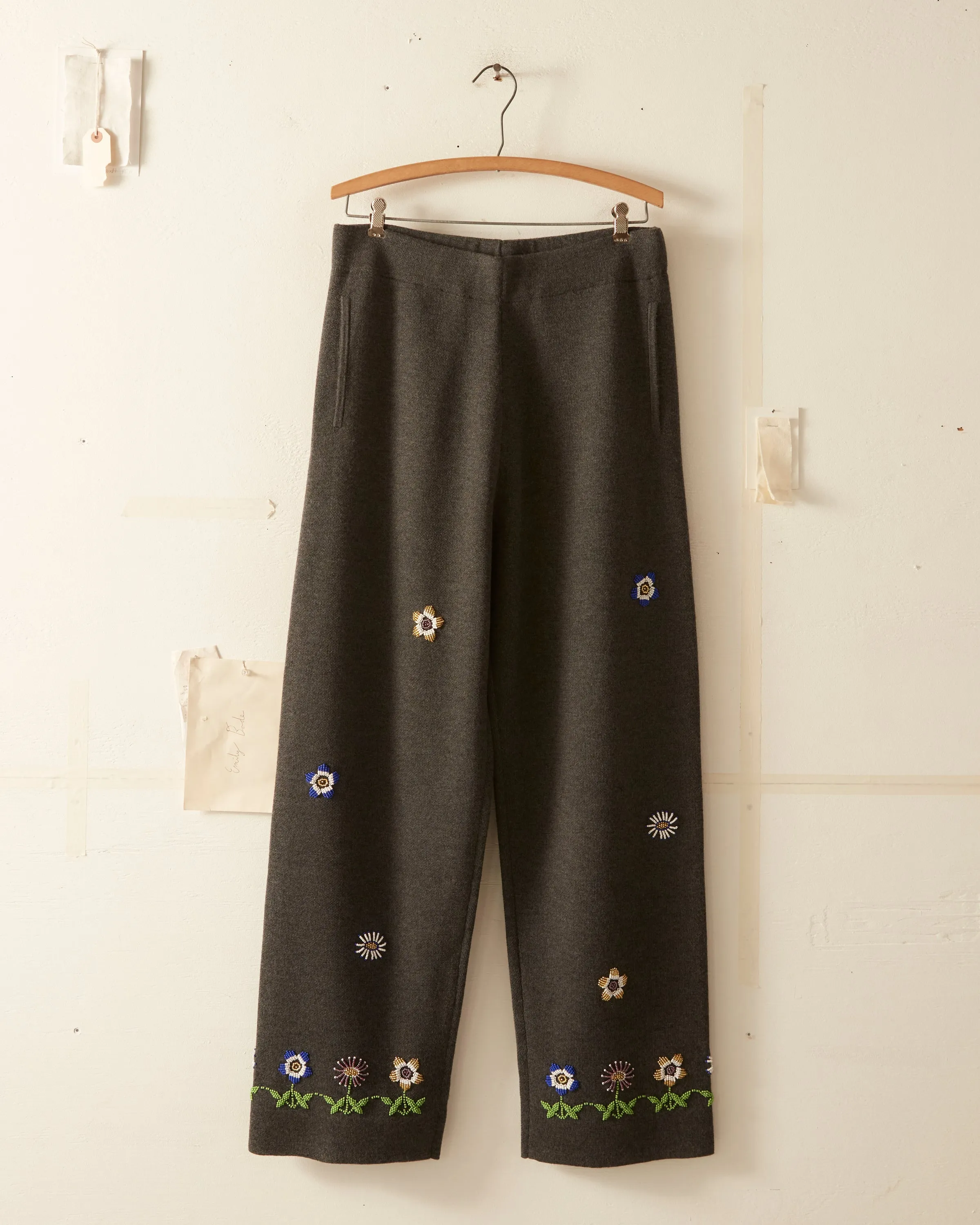 Daisy Garden Joggers - Grey