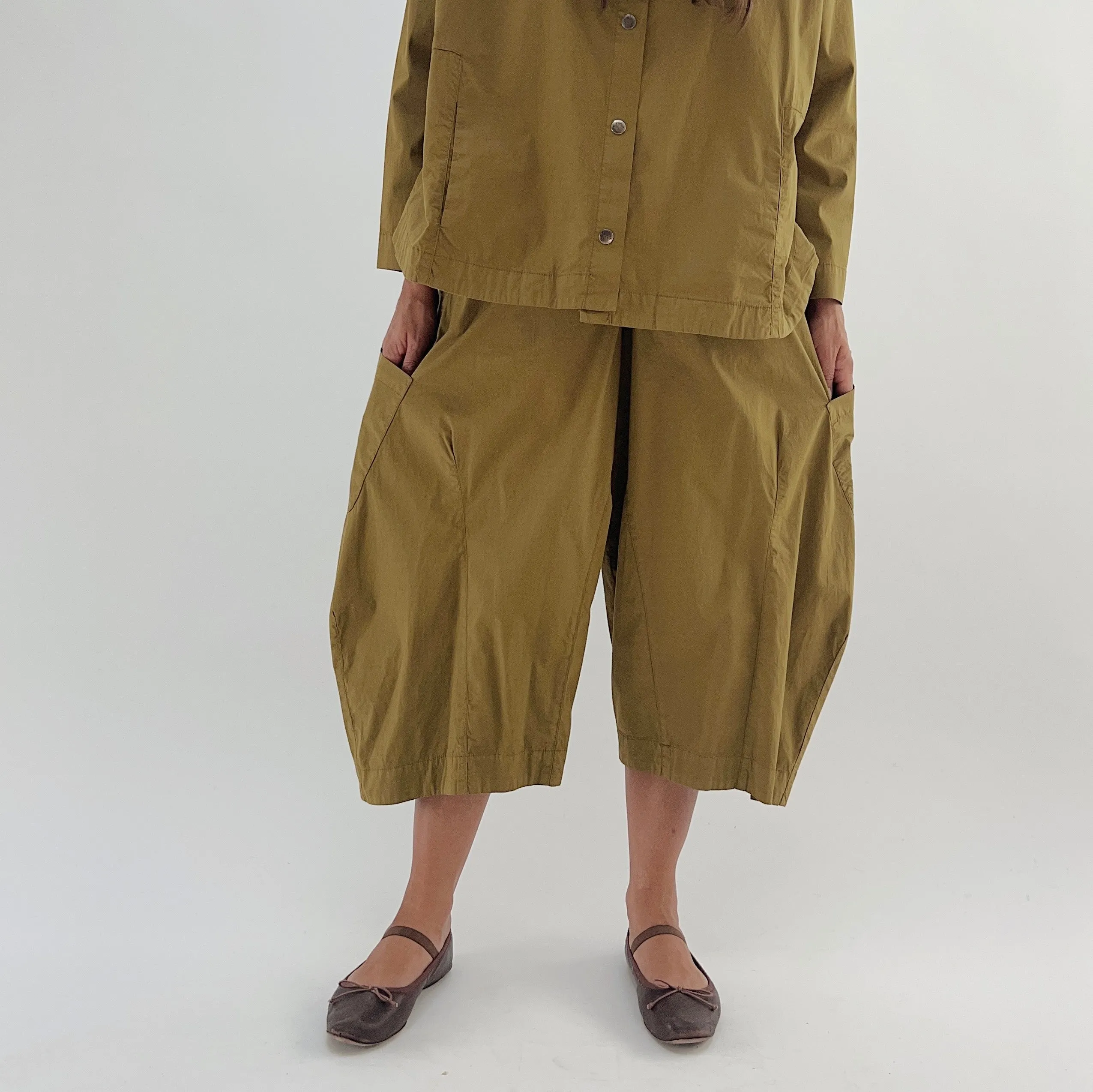 Eleven Stitch | Snap Front Pant in Olive