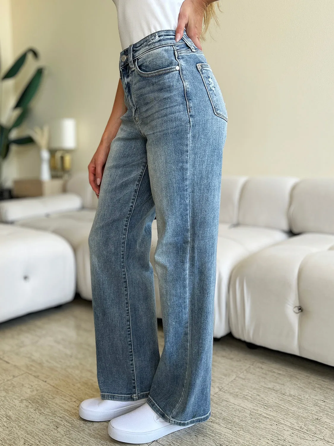 Judy Blue, High Waisted Straight Leg Jeans