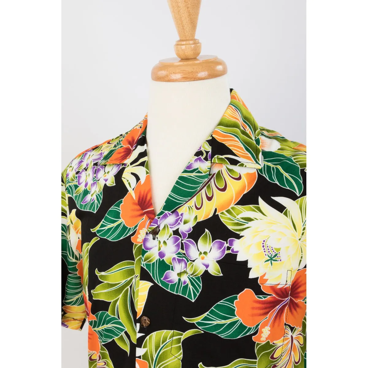 Paradise Tropical Print Aloha Shirts | Black