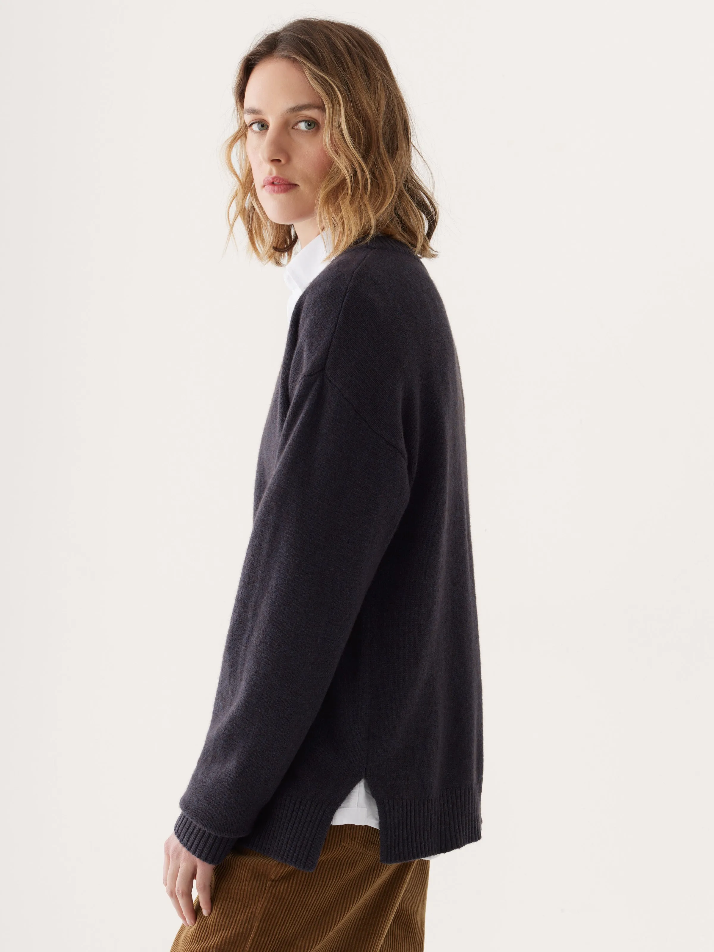 The Yak Wool Tunic Sweater in Navy