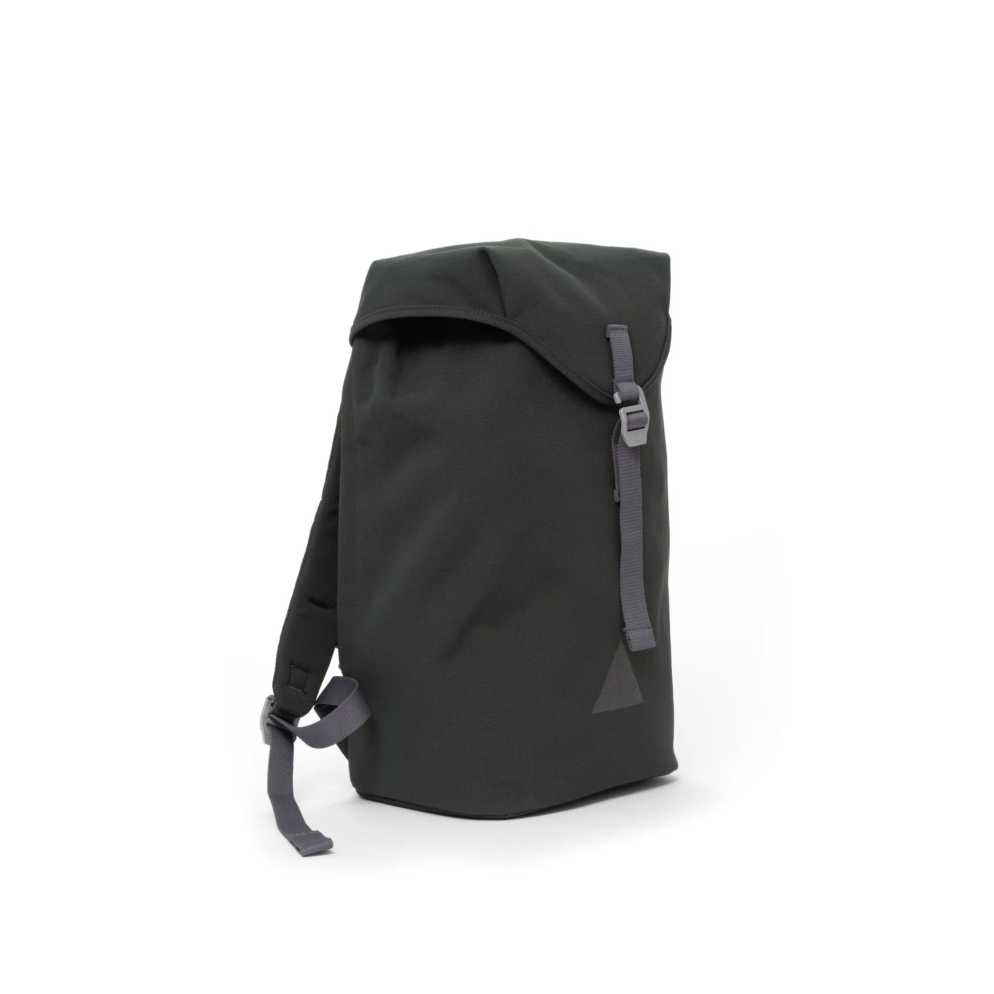 Tor Flap Backpack 25L Basalt SAMPLE